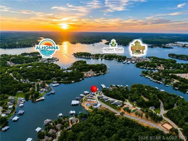6 Forest Lake CIR, Lake Ozark, MO 65049