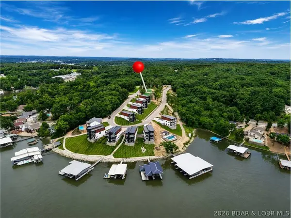 19 Forest Lake CIR, Lake Ozark, MO 65049