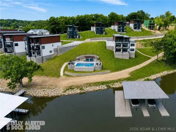 6 Forest Lake CIR, Lake Ozark, MO 65049