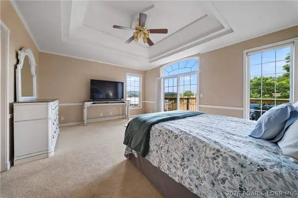 2247 Breezy Acres, Osage Beach, MO 65065