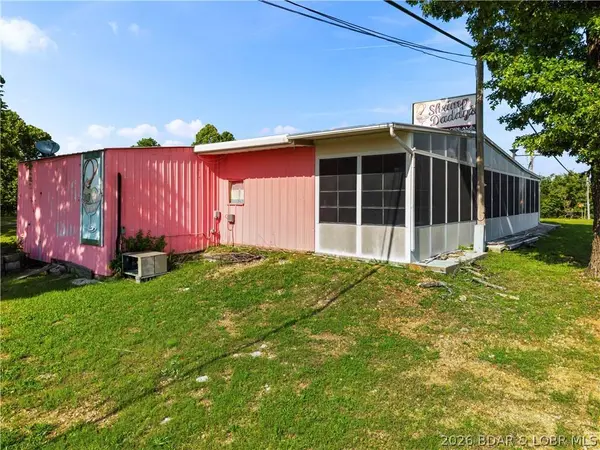 16218 N State Highway 5, Sunrise Beach, MO 65079