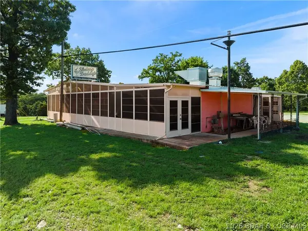 16218 N State Highway 5, Sunrise Beach, MO 65079