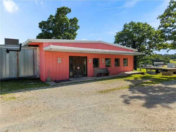 16218 N State Highway 5, Sunrise Beach, MO 65079