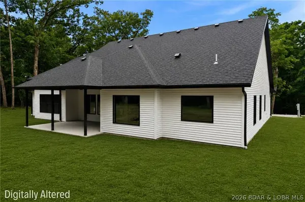 388 Via Appia DR, Sunrise Beach, MO 65079
