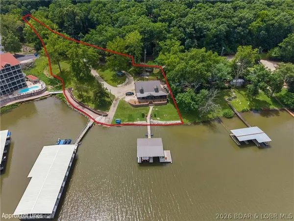 43 Sandy Beach LOOP, Camdenton, MO 65020