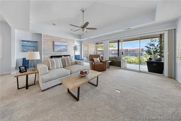372 W Palisades DR #4A, Lake Ozark, MO 65049