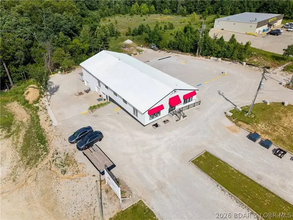 706 N Main ST, Gravois Mills, MO 65037