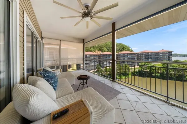 372 W Palisades DR #4A, Lake Ozark, MO 65049