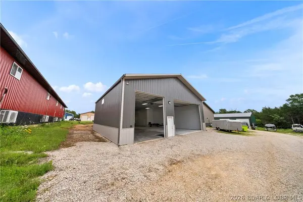 10 Conn LN, Kaiser, MO 65047