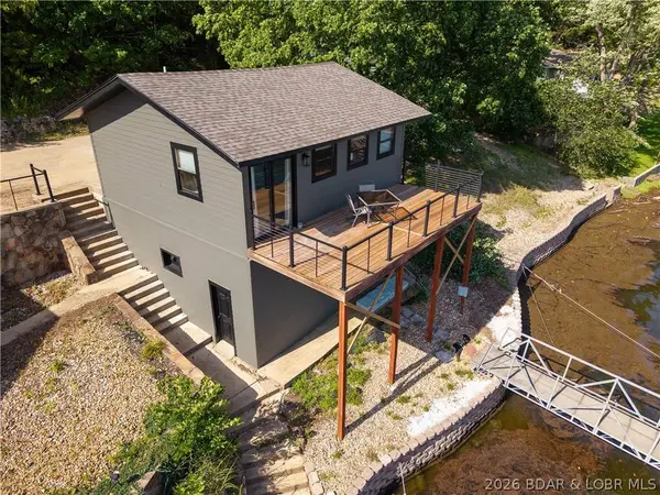 4396 Lower Prairie Hollow RD, Roach, MO 65787
