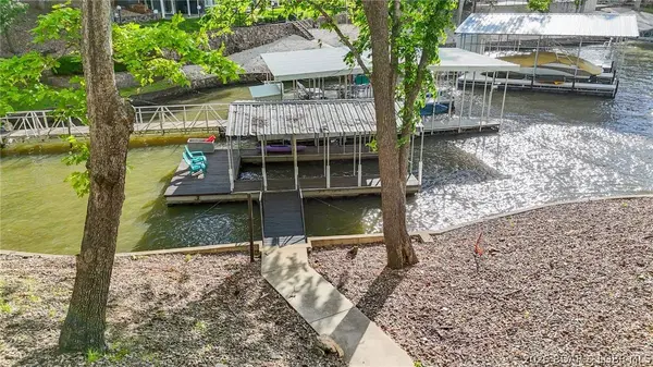 2195 Valley RD, Osage Beach, MO 65065