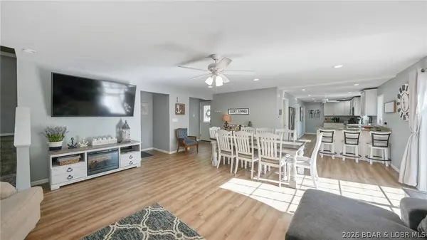 2195 Valley RD, Osage Beach, MO 65065