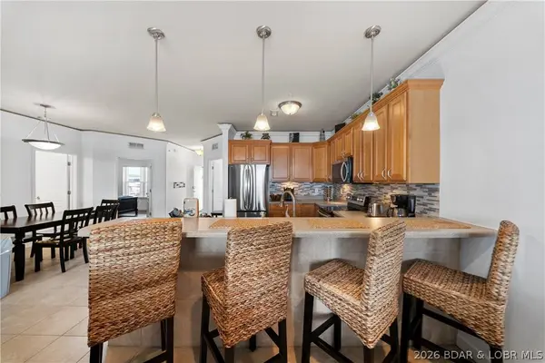 1225 Lands End Pkwy #736, Osage Beach, MO 65065