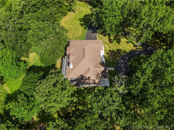 227 Monarch LN, Montreal, MO 65591