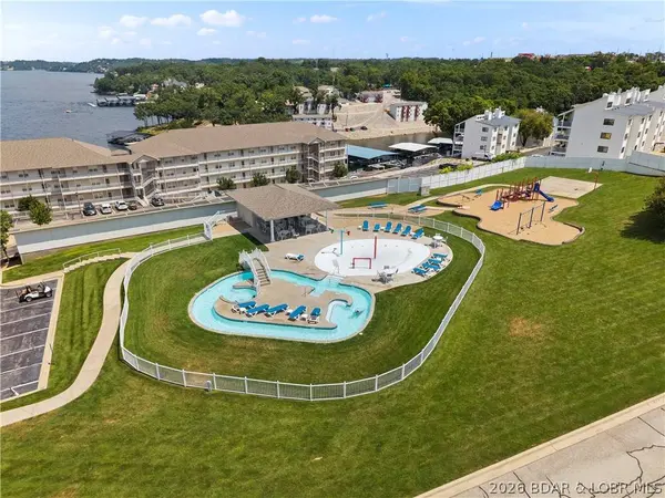 1225 Lands End Pkwy #736, Osage Beach, MO 65065