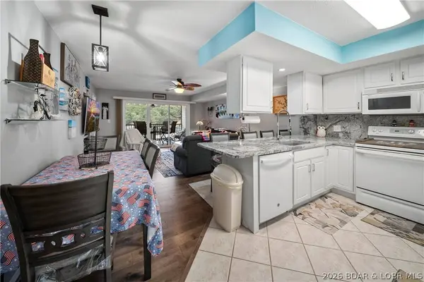 40 Lighthouse RD #301, Lake Ozark, MO 65049