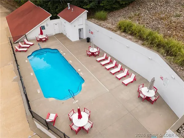 40 Lighthouse RD #301, Lake Ozark, MO 65049