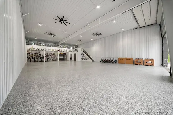 255 Shawnee Bend RD #210-220, Sunrise Beach, MO 65079