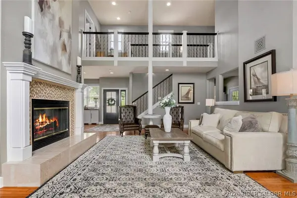 7 Lost Spike CT, Camdenton, MO 65020