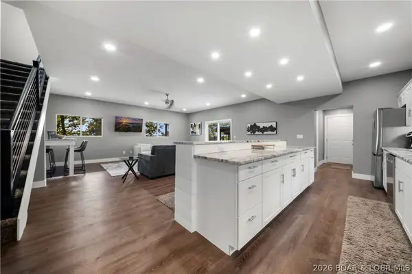 45 Honeysuckle RD, Lake Ozark, MO 65049
