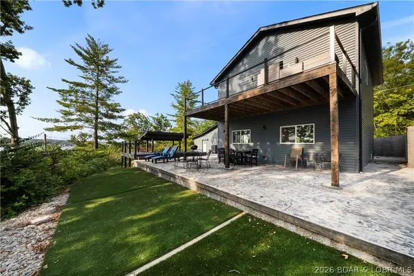 45 Honeysuckle RD, Lake Ozark, MO 65049
