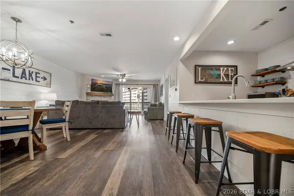 4800 Eagleview DR #312, Osage Beach, MO 65065