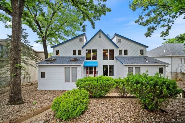 5704 Parkview CT, Osage Beach, MO 65065