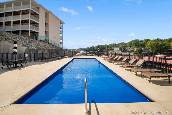 305 Highland Shores DR #3A, Lake Ozark, MO 65049