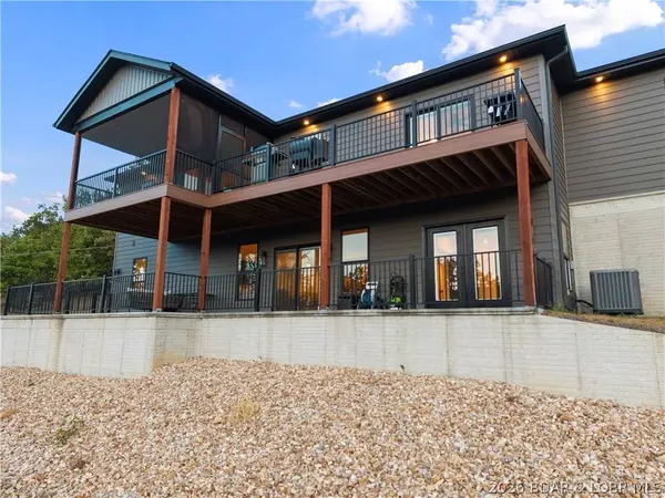 1605 Mockingbird LN, Osage Beach, MO 65065