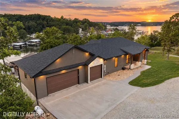1605 Mockingbird LN