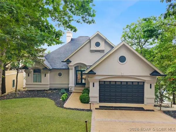 489 Forestridge LN, Sunrise Beach, MO 65079