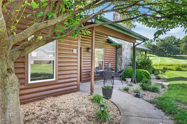 23 Cottage PARK E #21, Camdenton, MO 65020