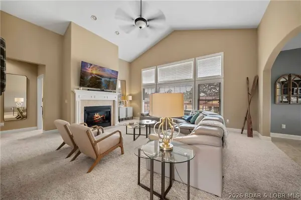 67 Via Da Contro DR, Sunrise Beach, MO 65079