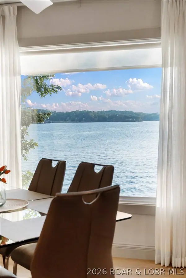 365 Waters Edge DR #1B, Lake Ozark, MO 65049