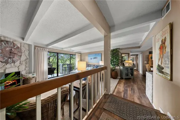 113 Water's Edge CT #3B, Four Seasons, MO 65049