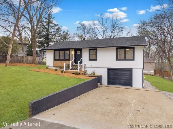 1060 Park LN, Osage Beach, MO 65065