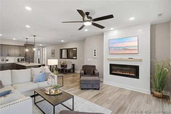 1065 Topsider LN #204, Osage Beach, MO 65065