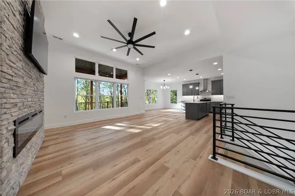 115 Glen Eagles CT, Sunrise Beach, MO 65079
