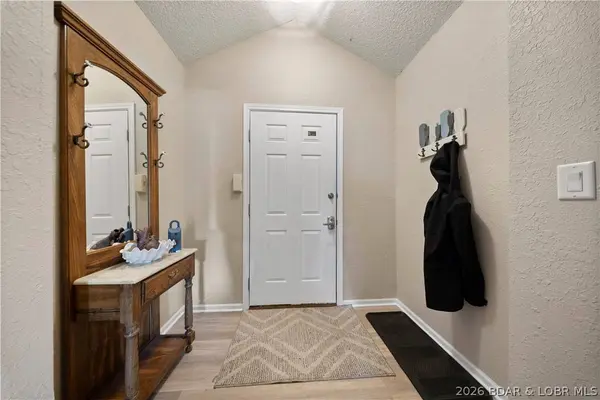 91 Southwood Shores PL #4B, Lake Ozark, MO 65049
