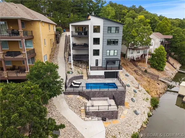 186 Frudeger RD, Lake Ozark, MO 65049