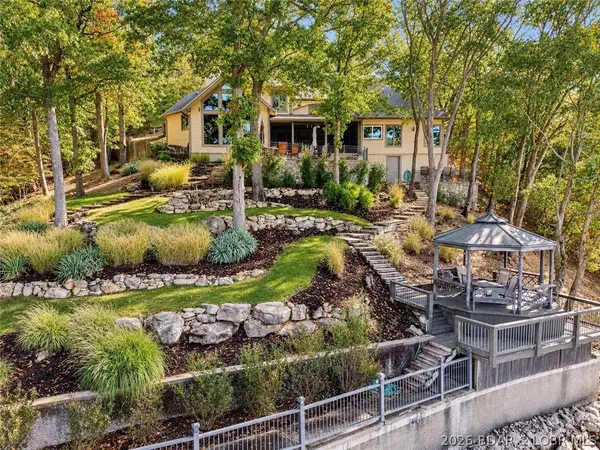 245 Rosewood Cove RD, Sunrise Beach, MO 65079