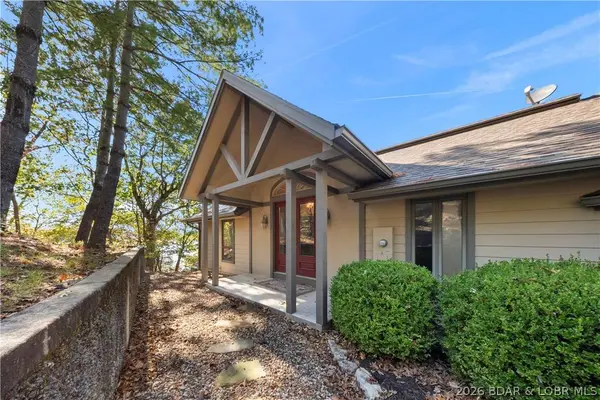 245 Rosewood Cove RD, Sunrise Beach, MO 65079