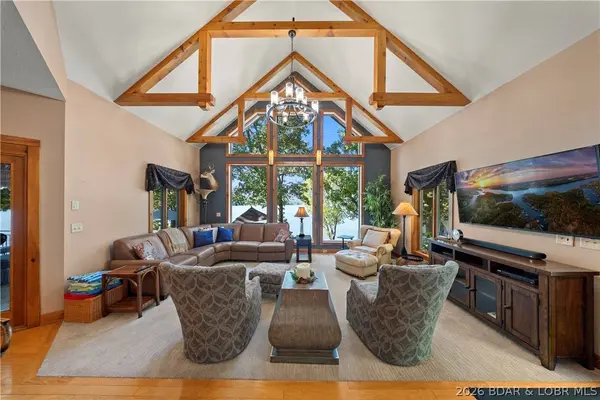245 Rosewood Cove RD, Sunrise Beach, MO 65079