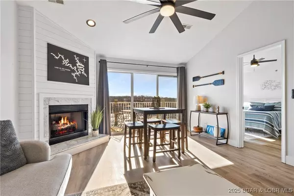 1481 Ledges DR #C-42, Osage Beach, MO 65065