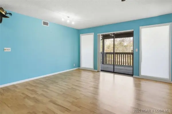 150 Southwood Shores DR #43-2D, Lake Ozark, MO 65049