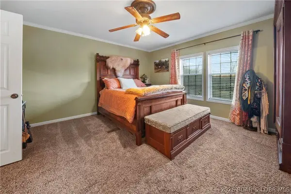 580 Burch Valley RD, Linn Creek, MO 65052