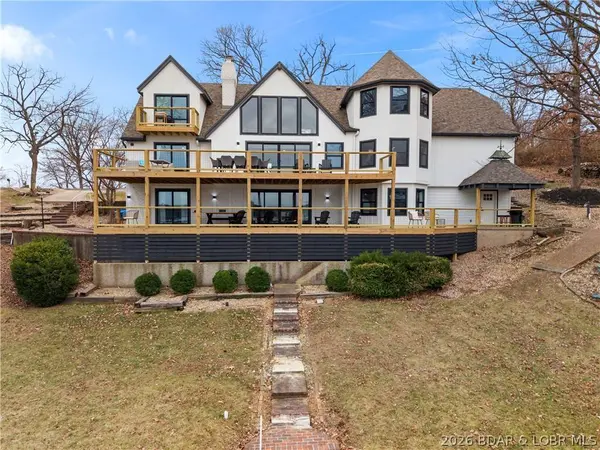 1729 Chimney PT, Sunrise Beach, MO 65079