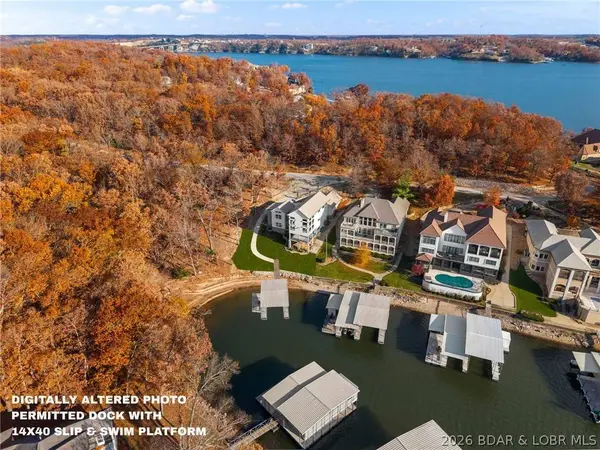 154 Via Cresta DR, Sunrise Beach, MO 65079
