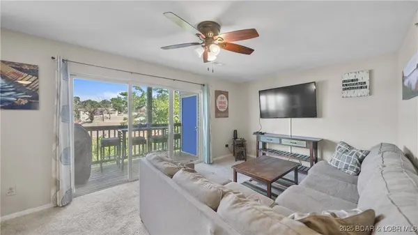 1091 Redbud RD #46, Osage Beach, MO 65065