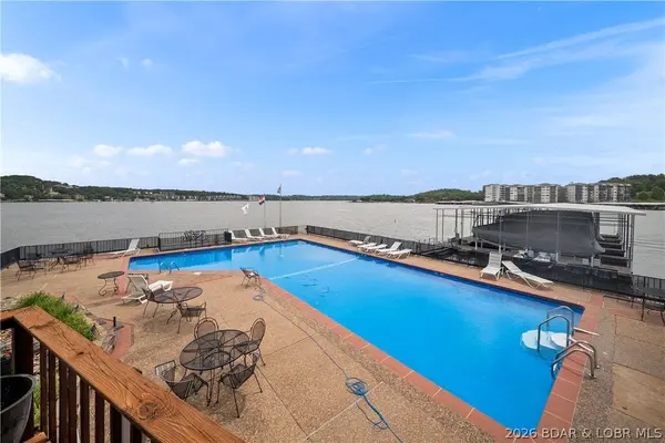 114 Falls PT #3A, Lake Ozark, MO 65049